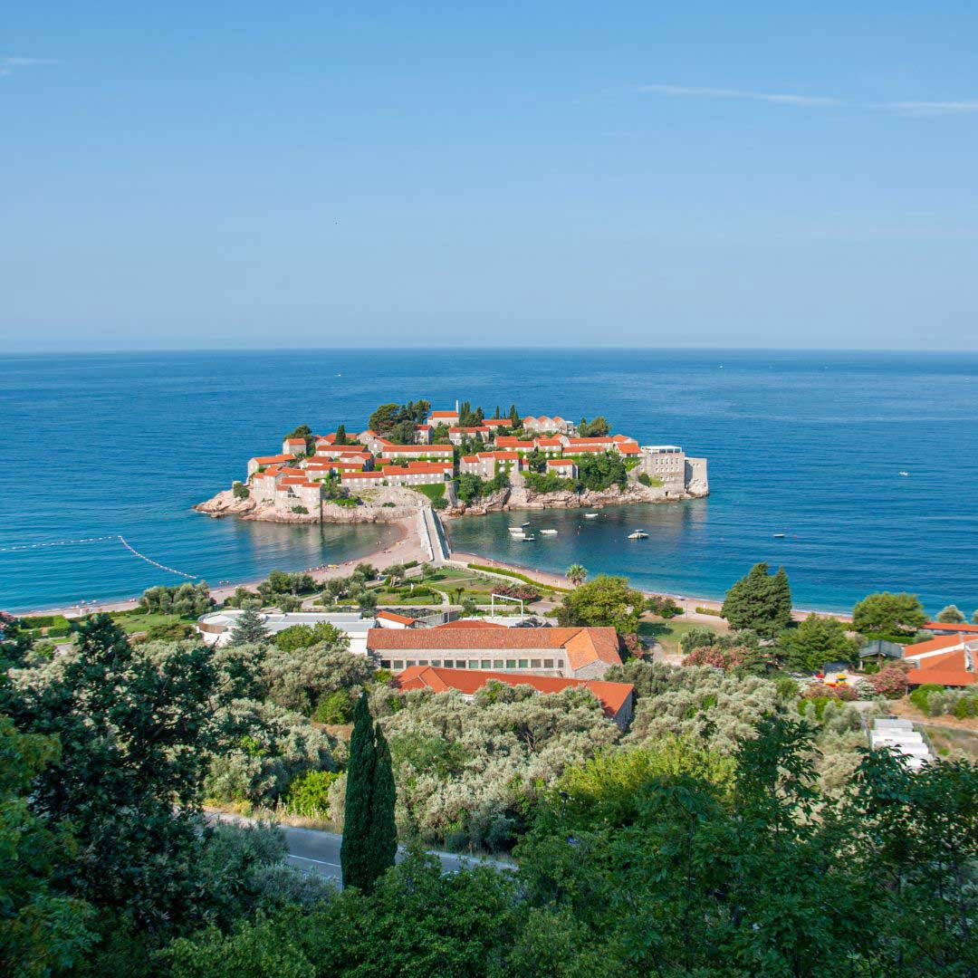 Sveti